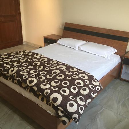 Shiv Hotel And Joe'S Bar & Restaurant Jandiala Ngoại thất bức ảnh