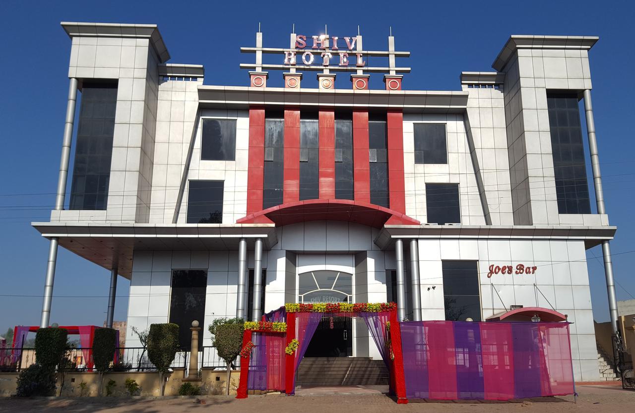 Shiv Hotel And Joe'S Bar & Restaurant Jandiala Ngoại thất bức ảnh