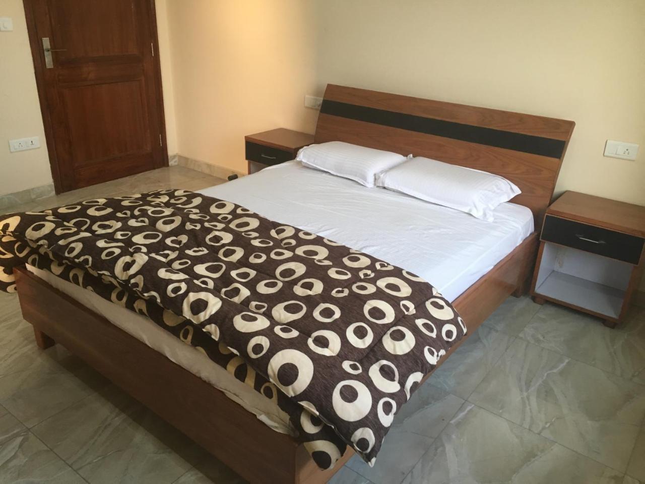 Shiv Hotel And Joe'S Bar & Restaurant Jandiala Ngoại thất bức ảnh